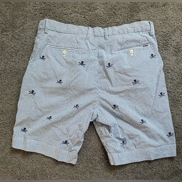 Men’s Ralph Lauren Seersucker Skull and Crossbones Stretch Classic Shorts - Picture 3 of 3
